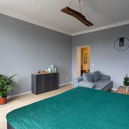 Schonbrunn Garden View Apartments Відень Екстер'єр фото